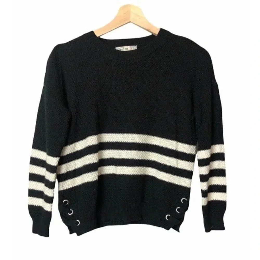 Pink Republic Black & White Stripe Lace Up Crewneck Pullover Sweater S
